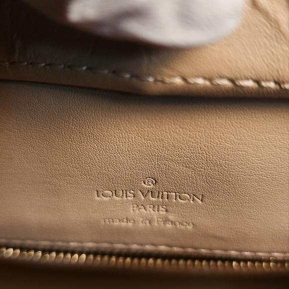 Authentic Louis Vuitton Vernis Monogram Yellow Houston Tote Approx13x9.8x5.5 - Picture 3 of 7